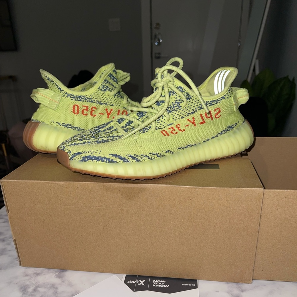 Yeezy 350 Semi frozen